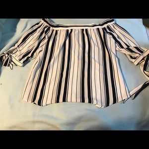 Frank Lyman 3/4 Sleeve Blouse